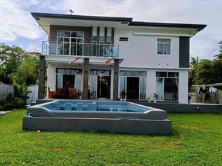House and Lot 5 bedrooms fully furnished for Sale in Caramay Palawan