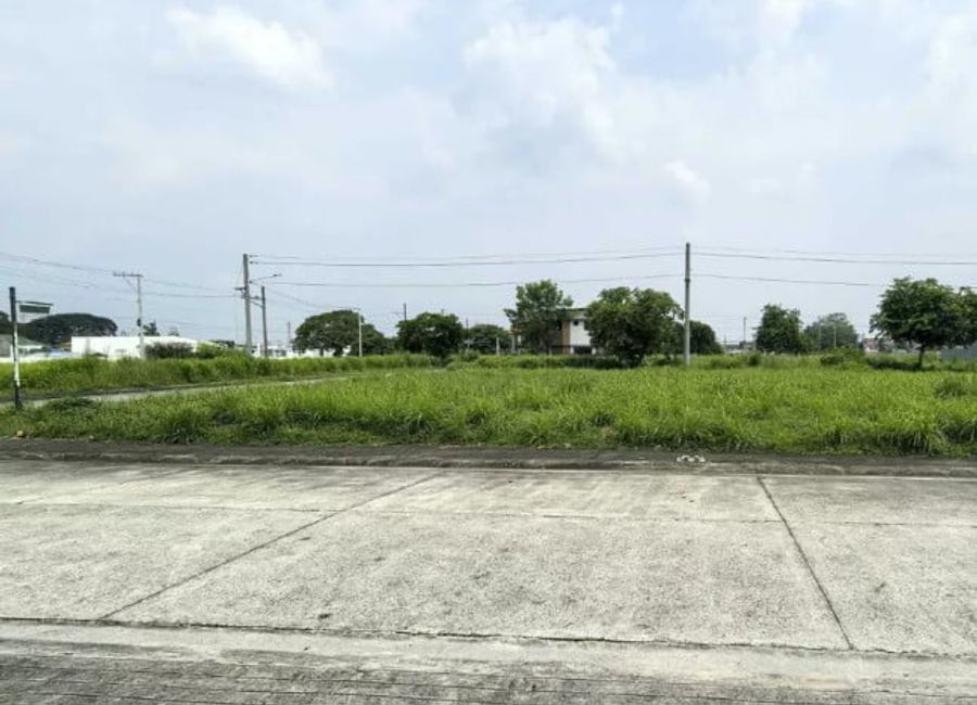 Residential Lot 132 sqm Clean title for Sale in Mabalacat Pampanga
