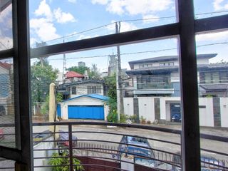 Fully Furnished 2-Storey House with Office & 3 PARKING FOR SALE/LEASE in West Triangle QC