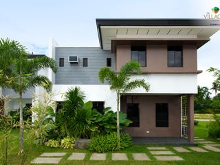 Modern Design Minimalist House and Lot