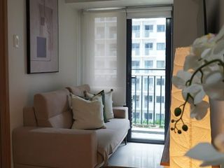 1 Bedroom Unit For Rent in Shore 3 Unit 574 Tower 3 Mall of Asia Complex, Pasay City