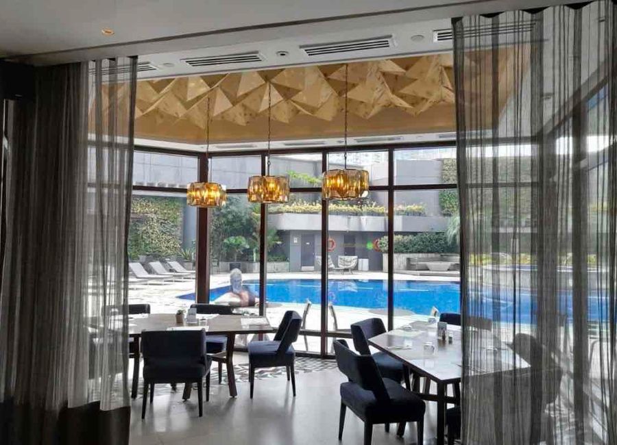 3,904 sq.m. Hotel for Sale near Clark, Angeles City, Pampanga