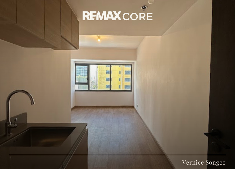 FOR SALE: 1BR Condominium at The Rise Makati, Makati City