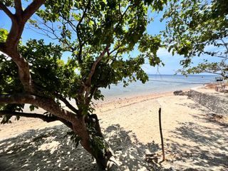 FOR SALE: 4 Bedroom Beach House in Calatagan, Batangas - (MRH)