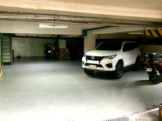 Rush Sale PRIME Commercial Building 98M AT JP Rizal Guadalupe Viejo Makati City