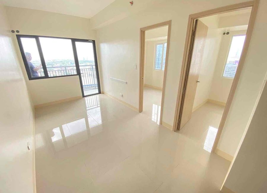 Light 2 Residences 2 Bedroom with balcony