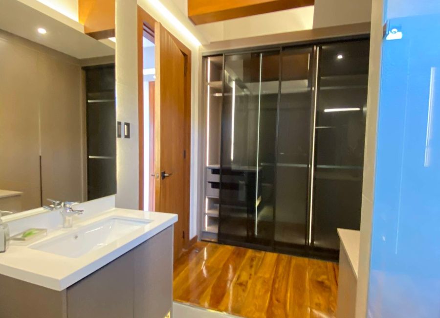 place photo 79