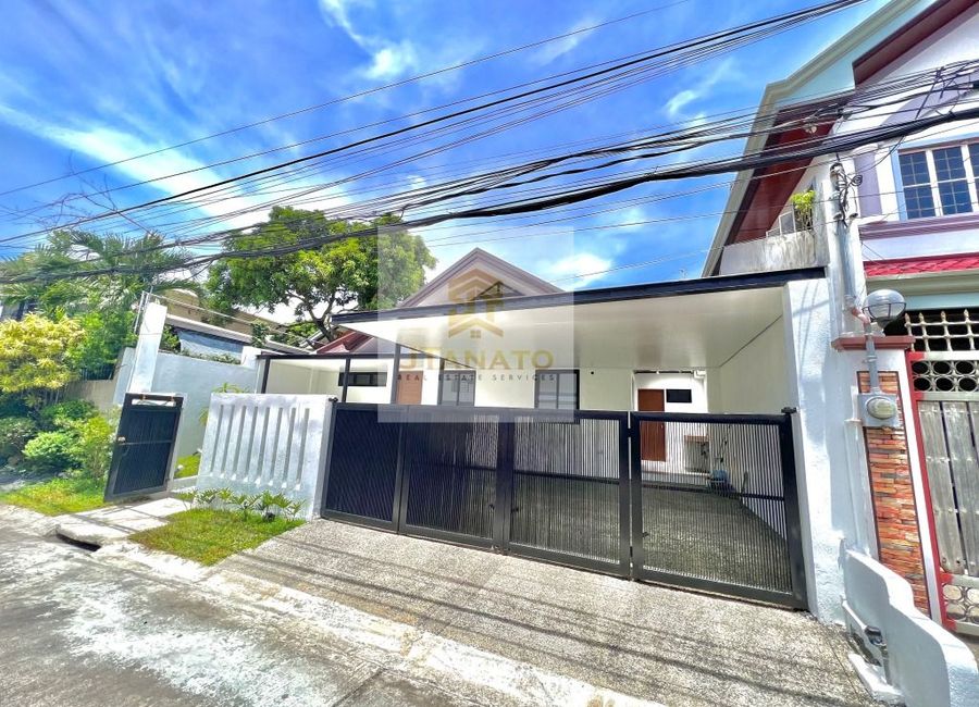 Bungalow House and Lot BF Resort, Las Pinas Rooms with pocket garden