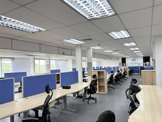 Office space 823 sqm for lease in the centre of Cavite.