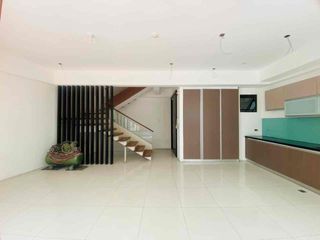 3BR TOWNHOUSE for sale in San Juan near xavier