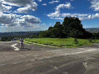Foreclosed Property - 336 sqm for Sale Lot 2 Block 24 in Amiya Raya Highland Homes, San Mateo, Rizal