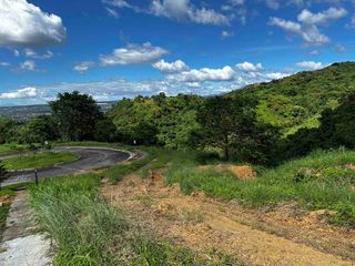 Foreclosed Property - 677 sqm for Sale Lot 4 Block 25 in Amiya Raya Highland Homes, San Mateo, Rizal