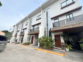 Mahogany Townhomes 3BR 3-level 130sqm Balcony Parking Lahug