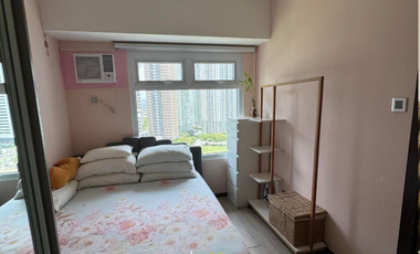 1 Bedroom For Sale in The Trion Tower, Taguig City