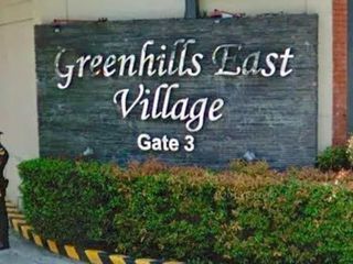 FOR RENT/LEASE: 3-Storey Modern House in Greenhills East near DLSU Greenhills