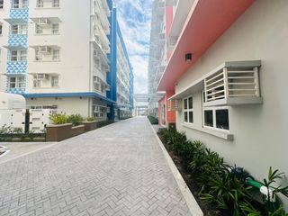 COMMERCIAL UNIT MOVE-IN READY UNIT IN TERRACES JUBILATION