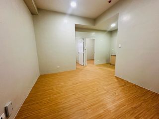 3RD LEVEL B UNIT 2BEDROOM CONDO 40SQM RFO AT TERRACES JUBILATION BINAN LAGUNA