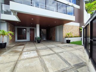 For Sale Brandnew RFO 3-Storey Beautiful House with 5 Bedrooms Located in San Luis Village Baguio-JV2