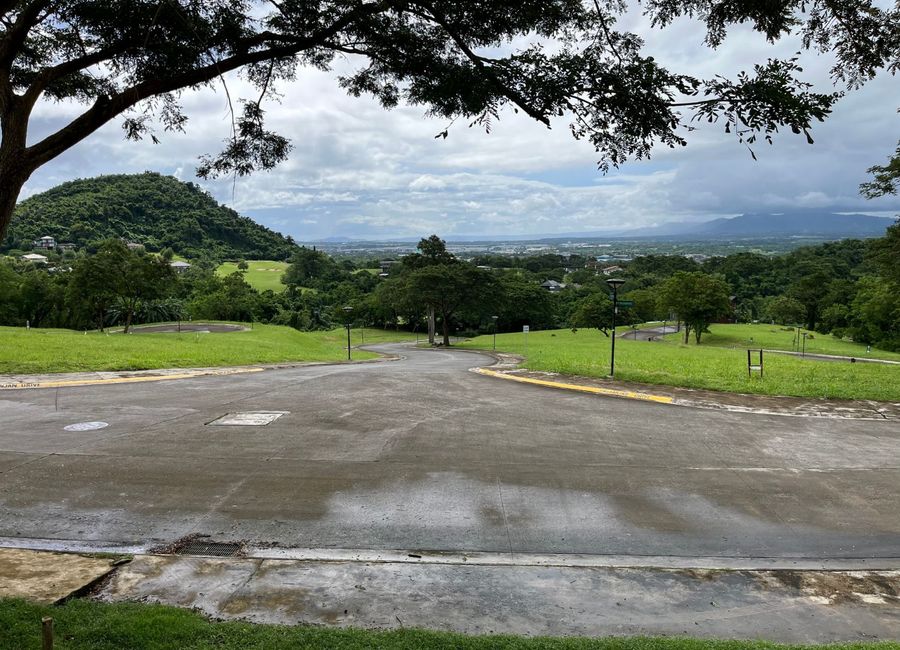 Ayala Greenfield Estates Phase 7A Lot for sale - With glimpse of Fairway/Golf Course