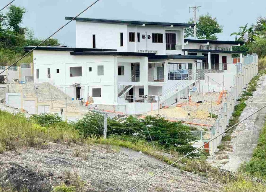 Lot ForSale in Tolo.tolo Consolacion-Cebu near Ateneo Canduman, Talamban Area, 12mins to SM Consolacion 100sqm-600sqm 5yrs to No interest 20% Dp, 11,500k-12,500 per sqm only Few Slots Available