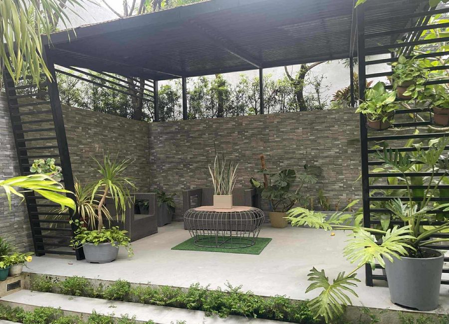 Fully furnished house for sale