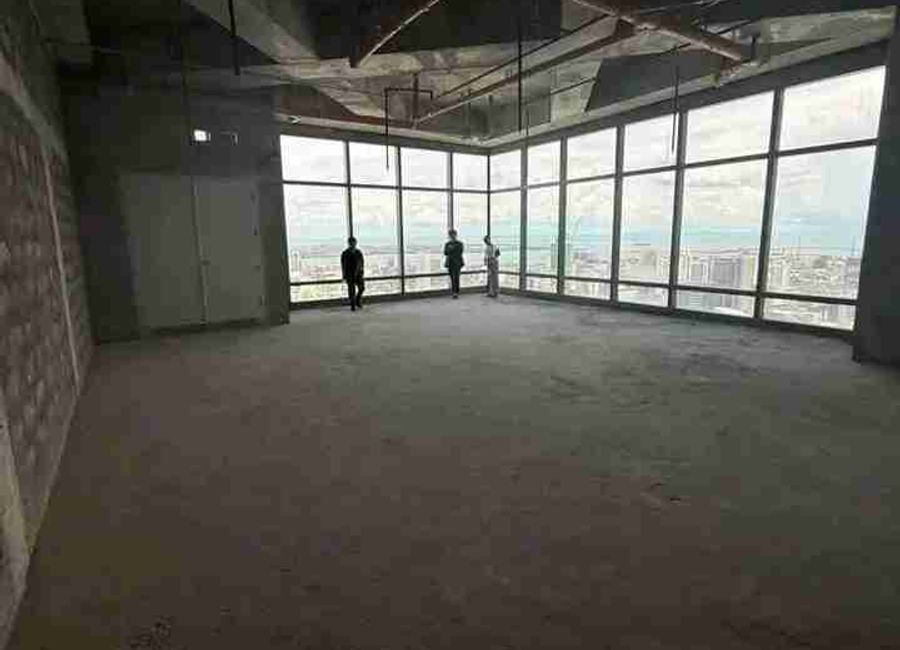 Cebu Exchange 102sqm commercial office space for Sale