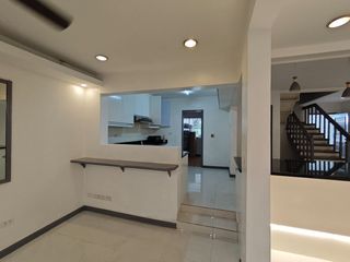 Valle Verde Townhouse - 4BR - For RENT
