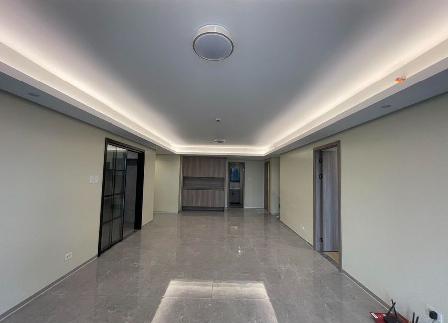 3BR IN IMPERIAL PLAZA RESIDENCES, PARAÑAQUE CITY, 148.20SQM