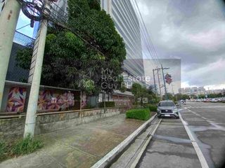 Ground floor for Rent along Lawton Ave. Mckinley West Taguig