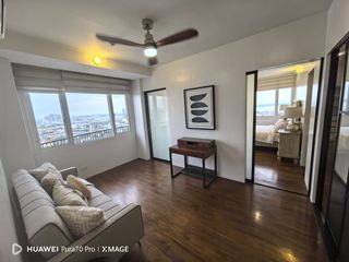 Calyx Residences 3BR Penthouse 218sqm Parking Cebu Business Park