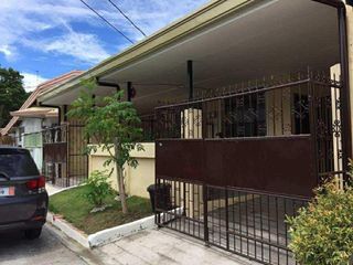 4-Unit Apartment for Sale in Villa Angela Subdivision, Angeles City, Pampanga!