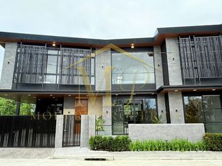 5 BEDROOM LUXURY INDUSTRIAL HOUSE FOR SALE IN PLARIDEL, BULACAN