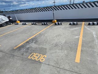 FIELD10XX6AT6 P0XX6: Parking For Rent in Field Residences
