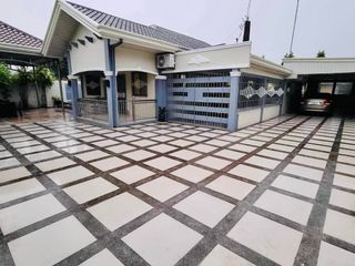 FOR SALE BUNGALOW RESORT TYPE HOUSE IN PAMPANGA EXCELLENT FOR AIR BNB BUSINESS NEAR MAGALANG PROPERTY