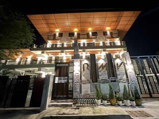 Two Bedroom Corner Unit Apartment for Rent in Pasig