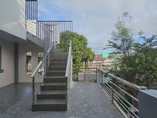 17 UNITS 3 STOREY APARTMENT PARANG MARIKINA CITY