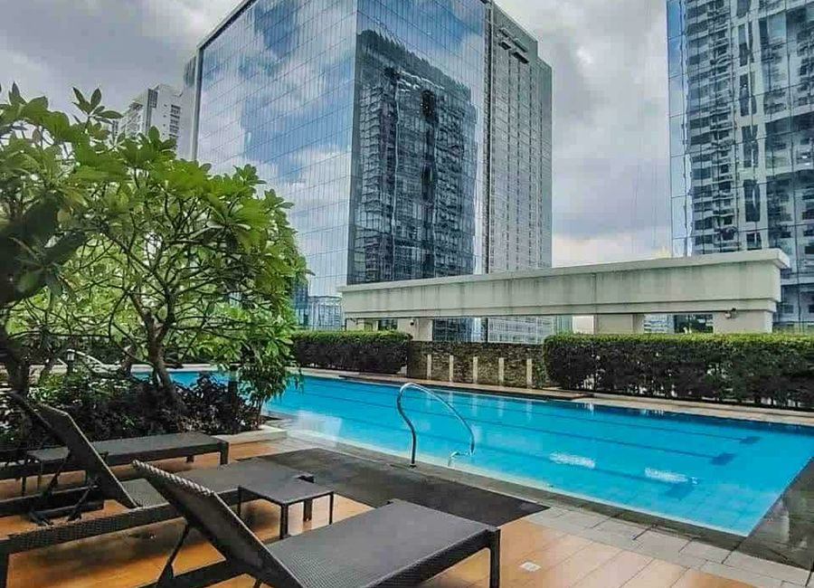 Big Studio Unit with Breathtaking City Views FOR SALE at Infinity Tower ...