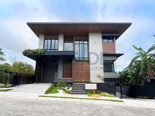Ayala Westgrove Heights 5BR House For Sale – The Satori House