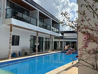 BRAND NEW RESORT IN PANGLAO FOR SALE OR FOR  LEASE