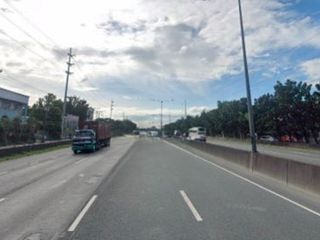 FOR SALE - Commercial Buildings in NLEX Service Road, Bulacan