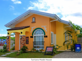 HOUSE & LOT FOR SALE IN ROYAL PALM BOHOL LOCATED IN DAO, DAUIS, PANGLAO,  BOHOL