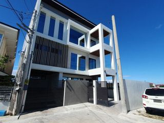 HOUSE AND LOT IN PRINCETON HEIGHTS SUBDV., BACOOR CAVITE