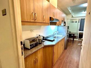 ✨ For Sale: Fully Furnished 1-Bedroom with Balcony in Makati City – Brio Tower ✨