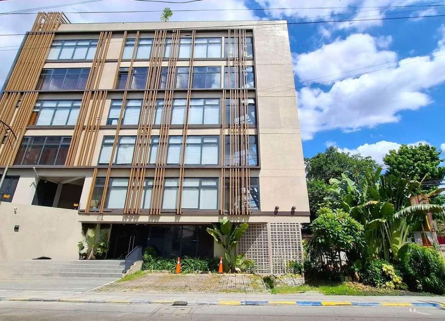 For Sale 130M 6 Storey Building with Roofdeck For Events in New Zañiga, Mandaluyong LSS