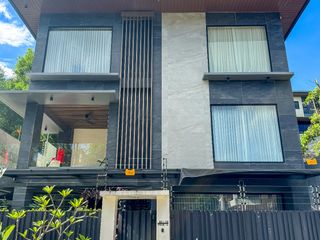 4 Bedroom Sun Valley, Antipolo Home For Sale