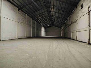 2200 SQM COMMERCIAL WAREHOUSE FOR LEASE P450/SQM. DIRECT CLIENTS ONLY.