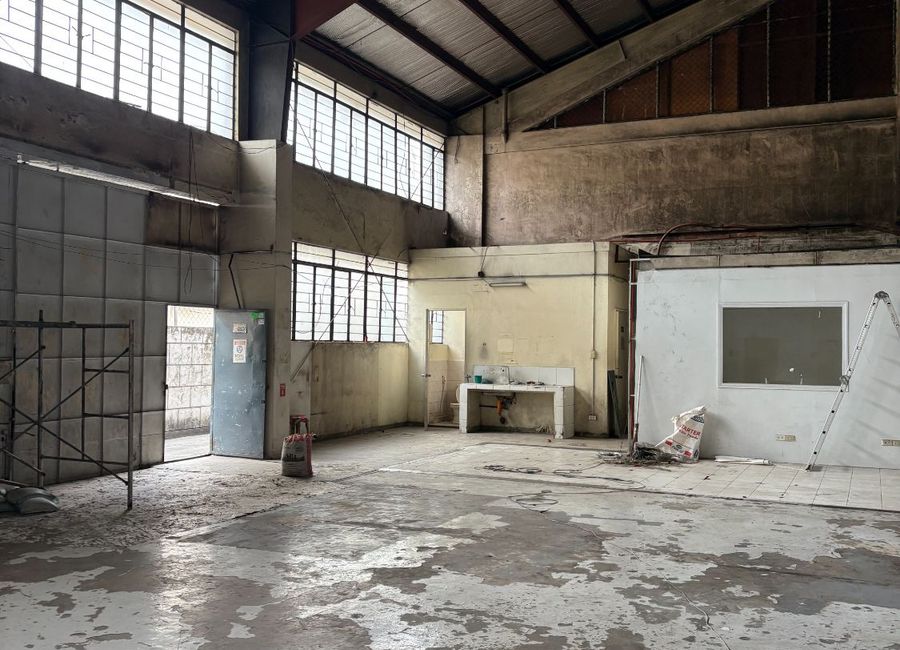 Makati Warehouse for Rent 526 SQM