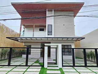 Brand New Single Detached House and Lot for Sale in BF Las Pinas City