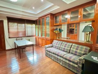 5 Bedrooms Townhouse for Rent in New Manila Quezon City