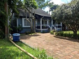 House and Lot in Royal Pines West at Kaybagal Esat, Tagaytay for SALE! 432 sqm at 20M neg